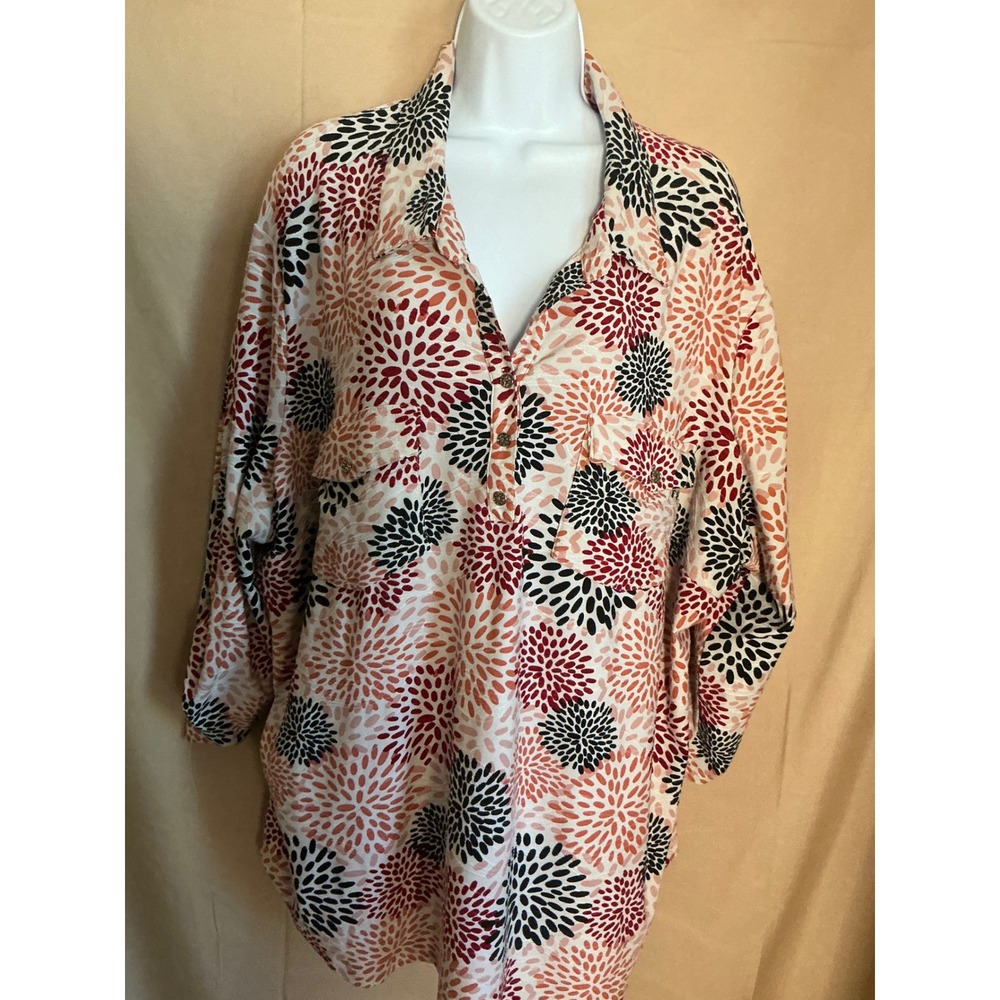 Emily Daniels Tunic Top Women 3X Multi Color Excellent Starburst Roll Tab Sleeve